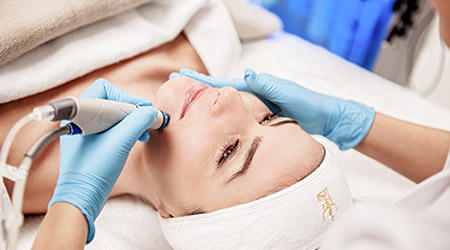 HydraFacial